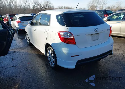 2010 Toyota Matrix из США, поврежденный, VIN 2T1KU4EE2AC497939